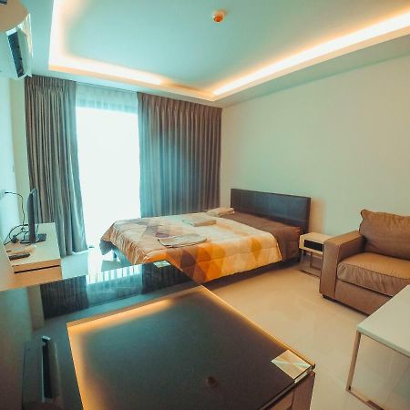 Club Royal Suites Pattaya Luaran gambar