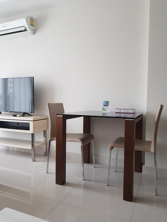 Club Royal Suites Pattaya Luaran gambar