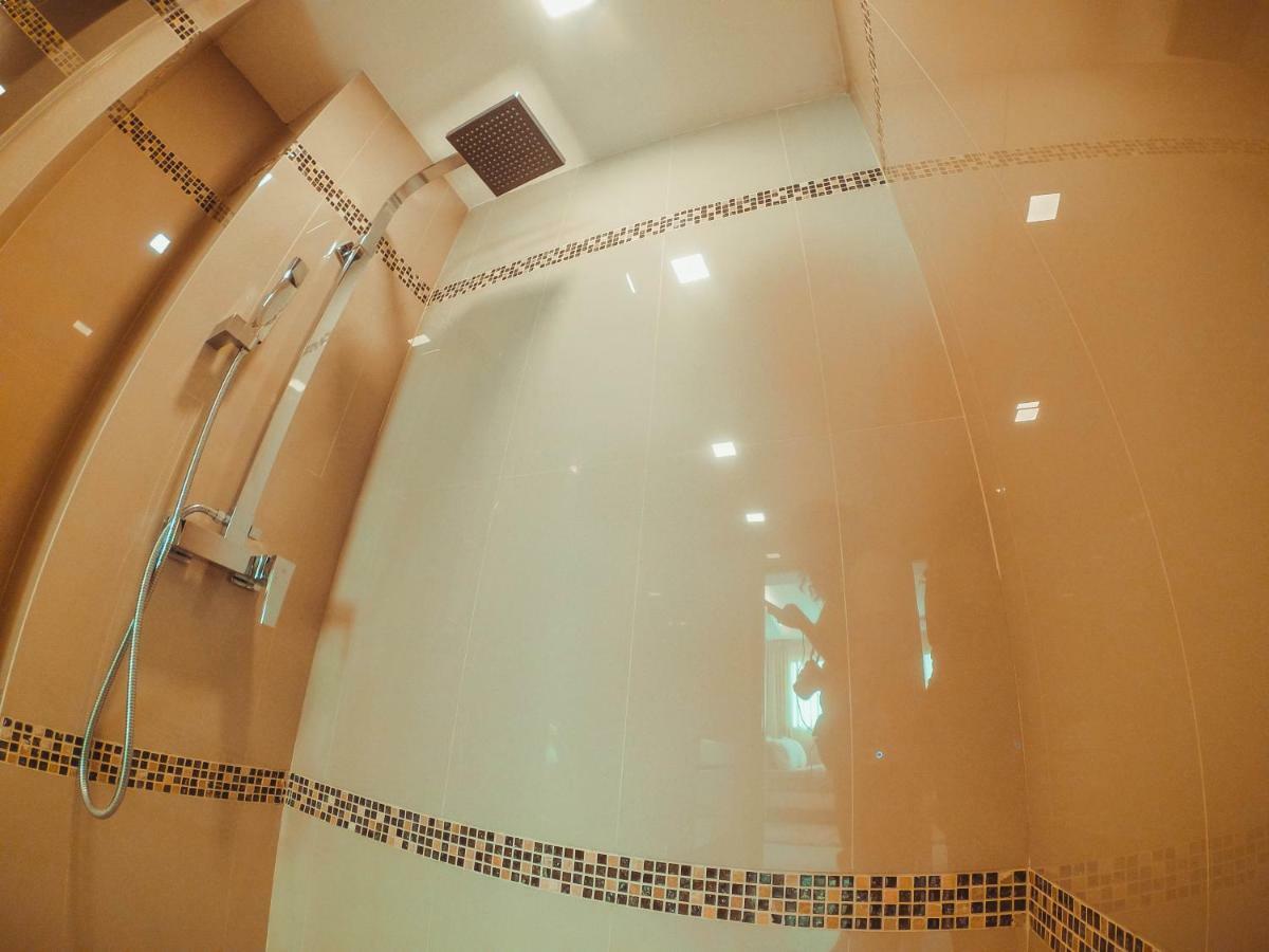 Club Royal Suites Pattaya Luaran gambar