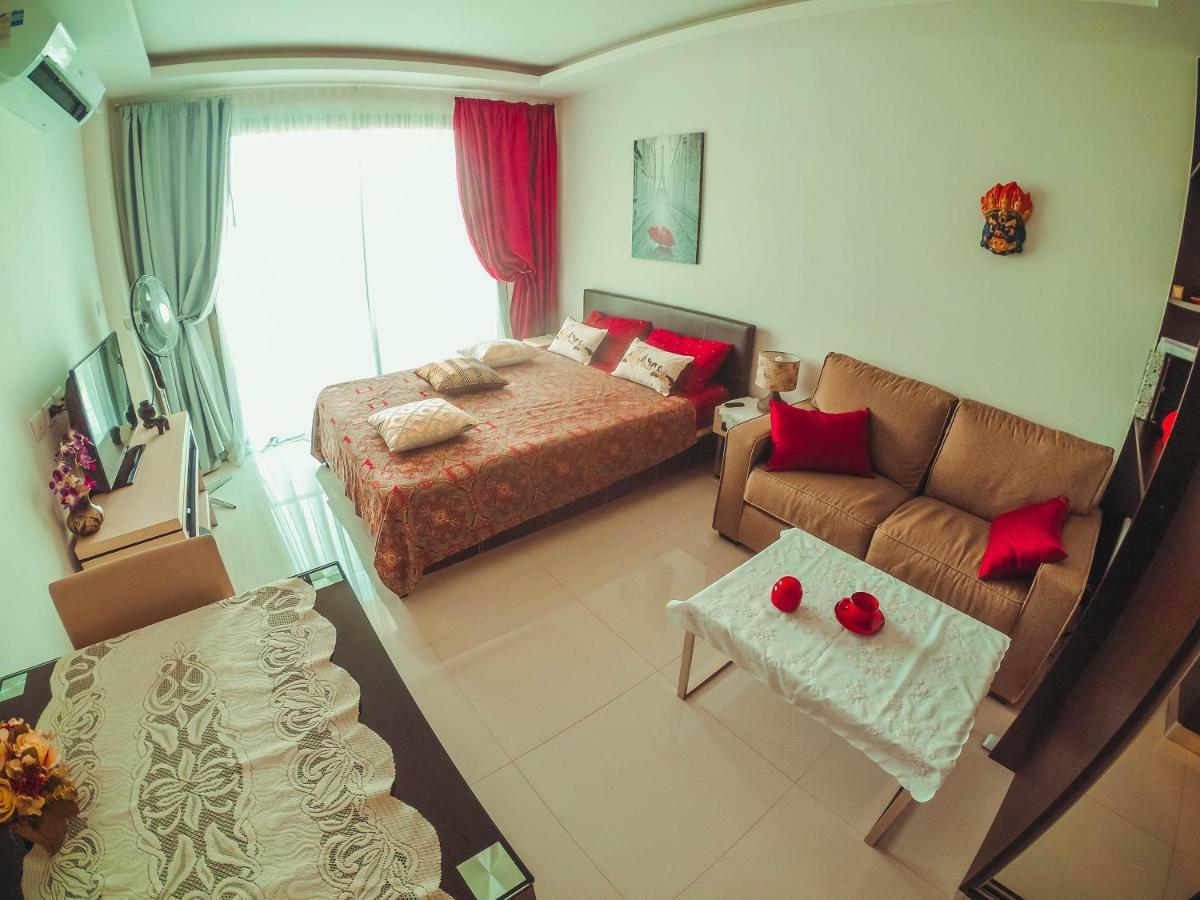 Club Royal Suites Pattaya Luaran gambar