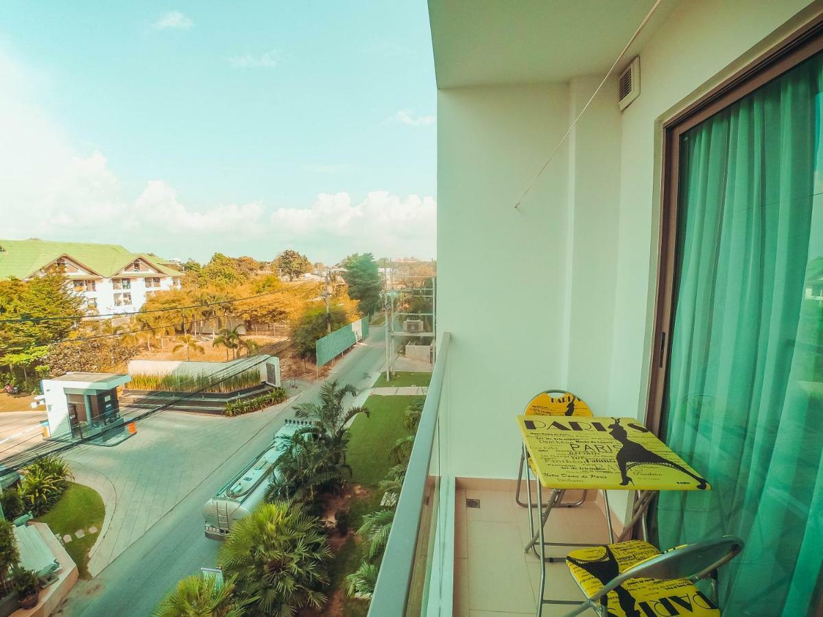 Club Royal Suites Pattaya Luaran gambar