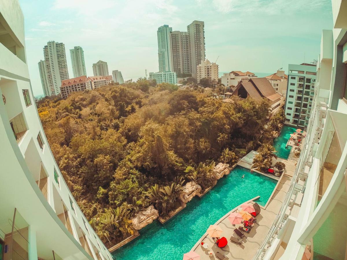 Club Royal Suites Pattaya Luaran gambar